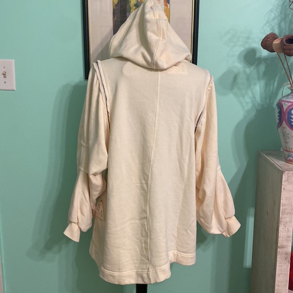 FP Movement Close Call Zip-Off Sleeve Hoodie - Picture 6 of 8